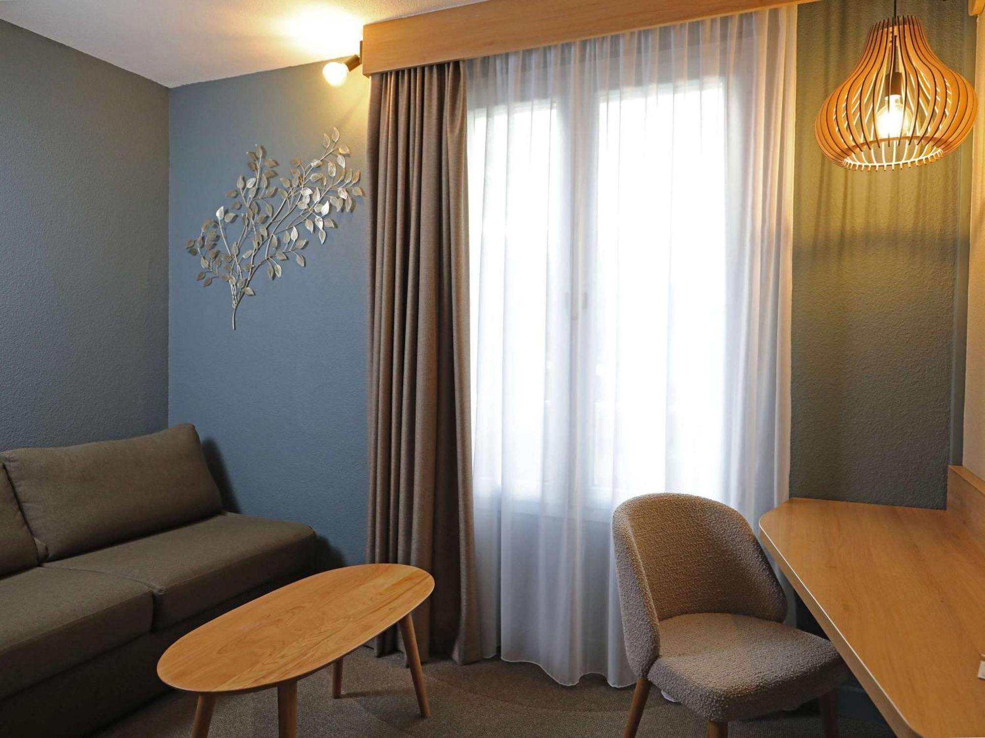 Mercure Abbeville Centre - Porte De La Baie De Somme Exterior foto